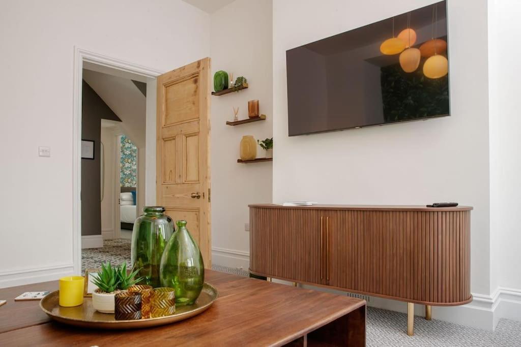 Апартаменти Flat 1 Highgate, Walford Road, Ross On Wye Wilton  Екстер'єр фото